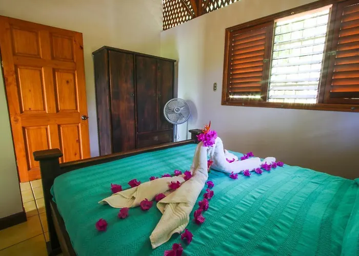 Hotel Oasis Mal Pais Nicoya