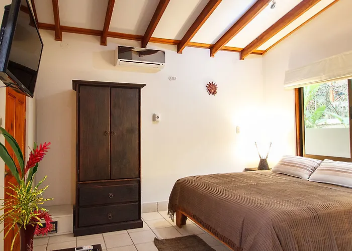 Oasis Mal Pais Nicoya